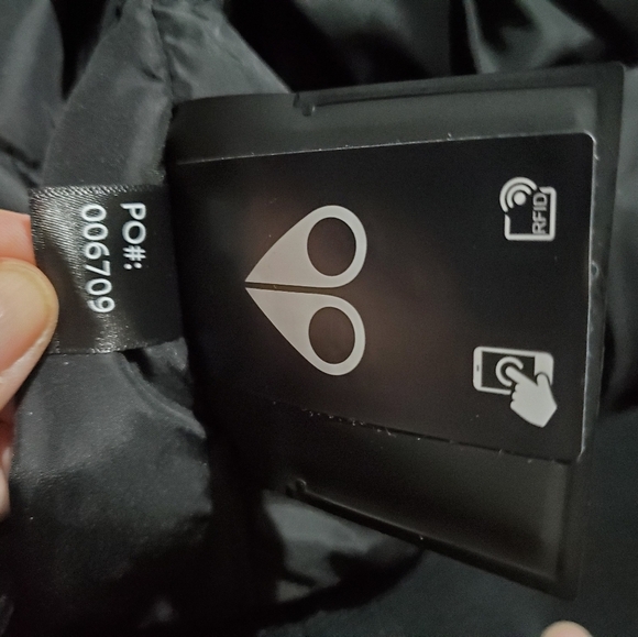 MOOSE KNUCKLE- ORIGINAL DEBBIE BOMBER - Picture 6 of 9